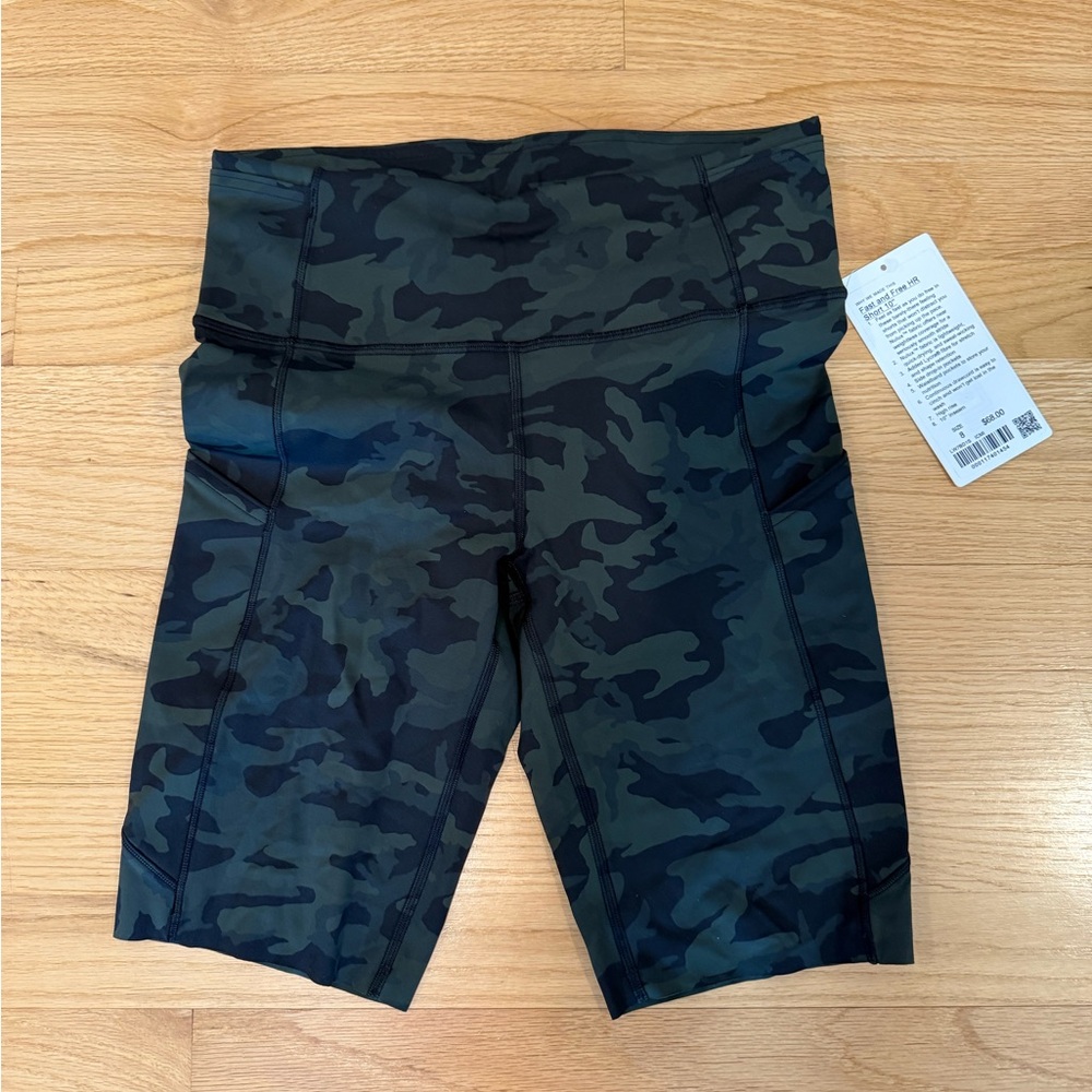 Lululemon Fast and Free High Rise Biker Shorts Green Camo Size 8 NWT